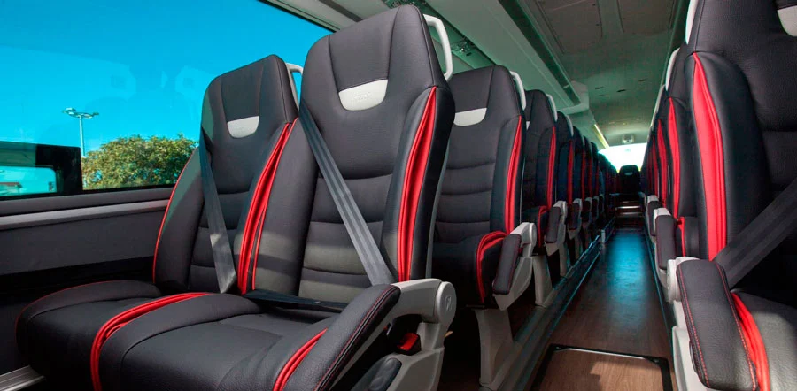 Beneficios del uso de cinturones de seguridad en autobuses