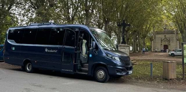 Cuánto cuesta alquilar un minibús