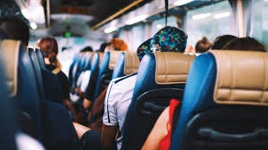 Cuál es la diferencia entre autobús y autocar