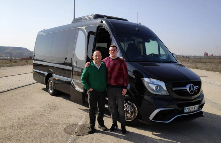 Alquiler de minibuses con conductor en España