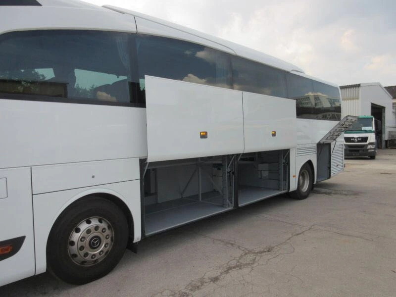 Uso habitual de autobuses de 55 plazas