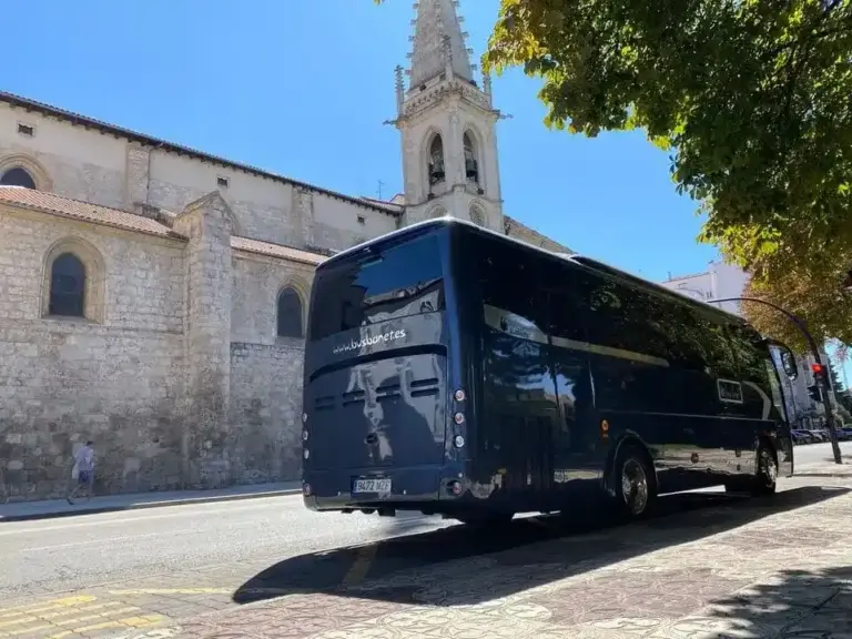 Precio alquiler autobús 55 plazas precio