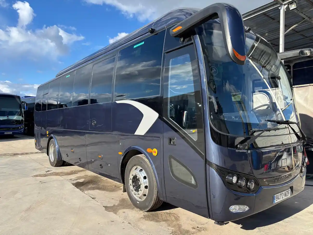 alquiler de autocar mediano