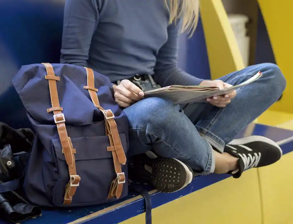 Cómo vestir para viajar en bus en invierno