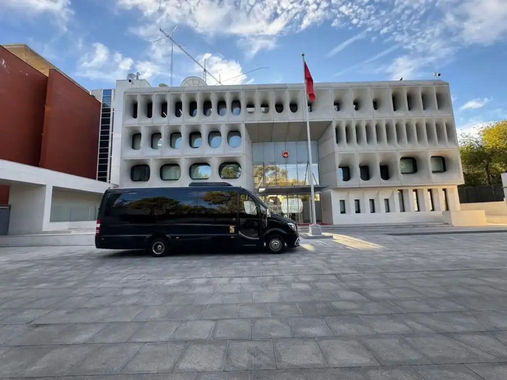 Cuándo alquilar un bus de 24 plazas